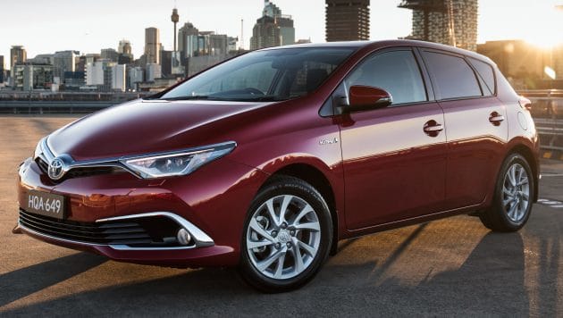 Corolla-Hybrid.jpg