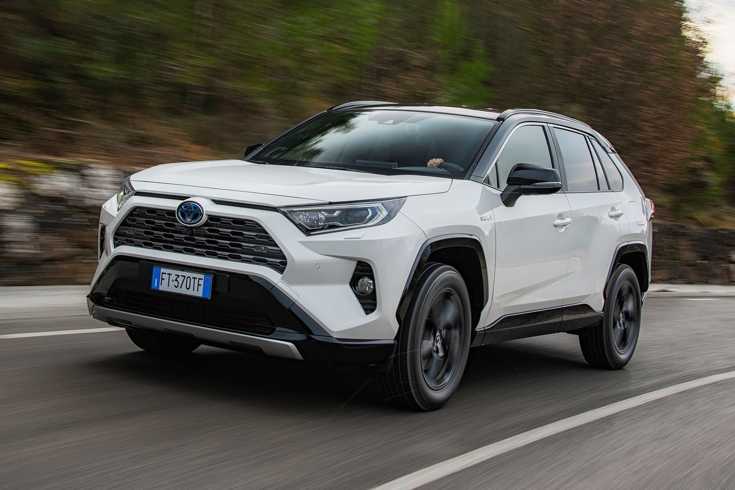 2019 TOYOTA RAV4 4 REASONS TO LOVE THE SUV SteTherese